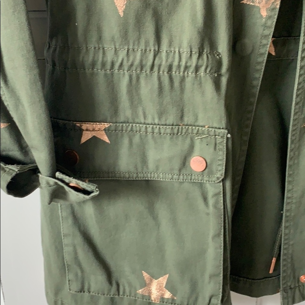 Jacket - Picture 3 of 5